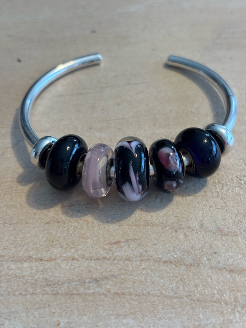 Glass beads with sterling silver core